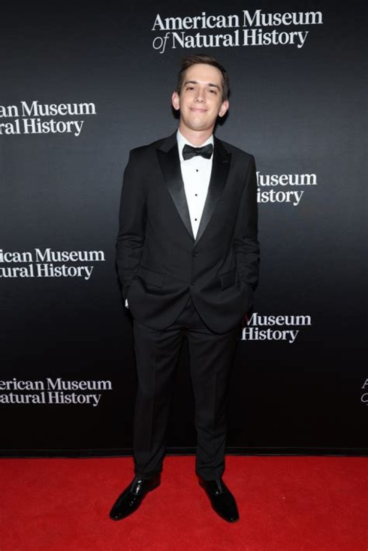 Andrew Dismukes Height, Weight, Net Worth, Age, Birthday, Wikipedia, Who, Nationality, Biography