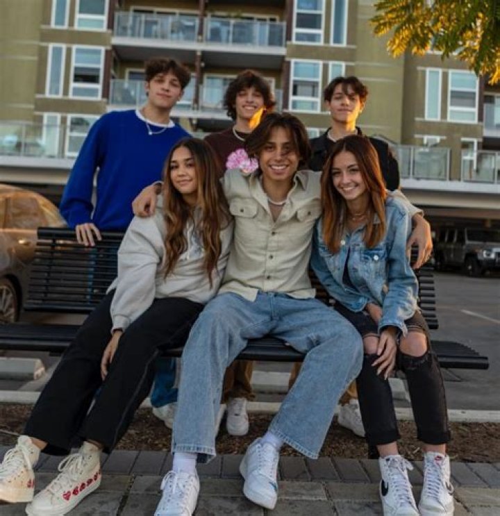 Ava Majury Net Worth: How Much Does The 15-Year-Old TikTok Star Make In 2022?