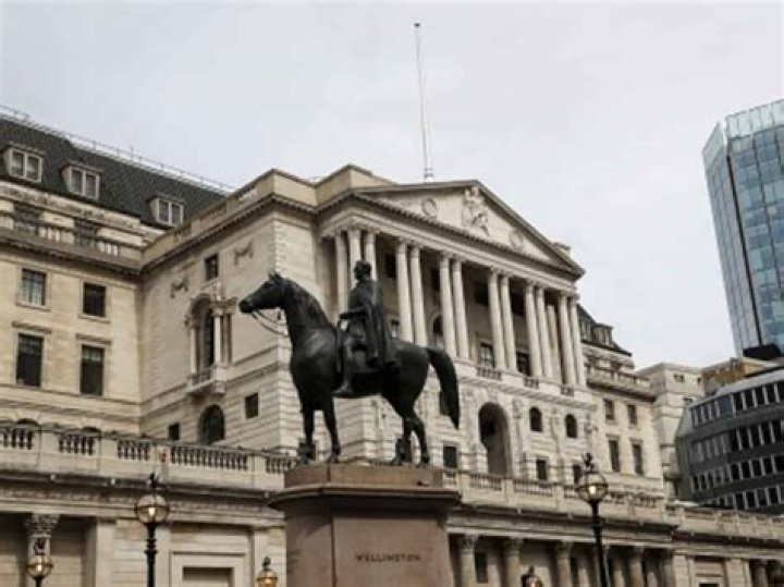 
Bank of England ‘will not hesitate’ to raise rates as pound falls 
