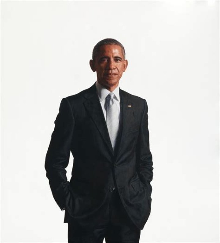 
Barack Obama Height, Weight, Net Worth, Age, Birthday, Wikipedia, Who, Nationality, Biography 