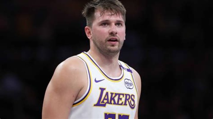 Brian Windhorst Height, Weight, Net Worth, Age, Birthday, Wikipedia, Who, Nationality, Biography