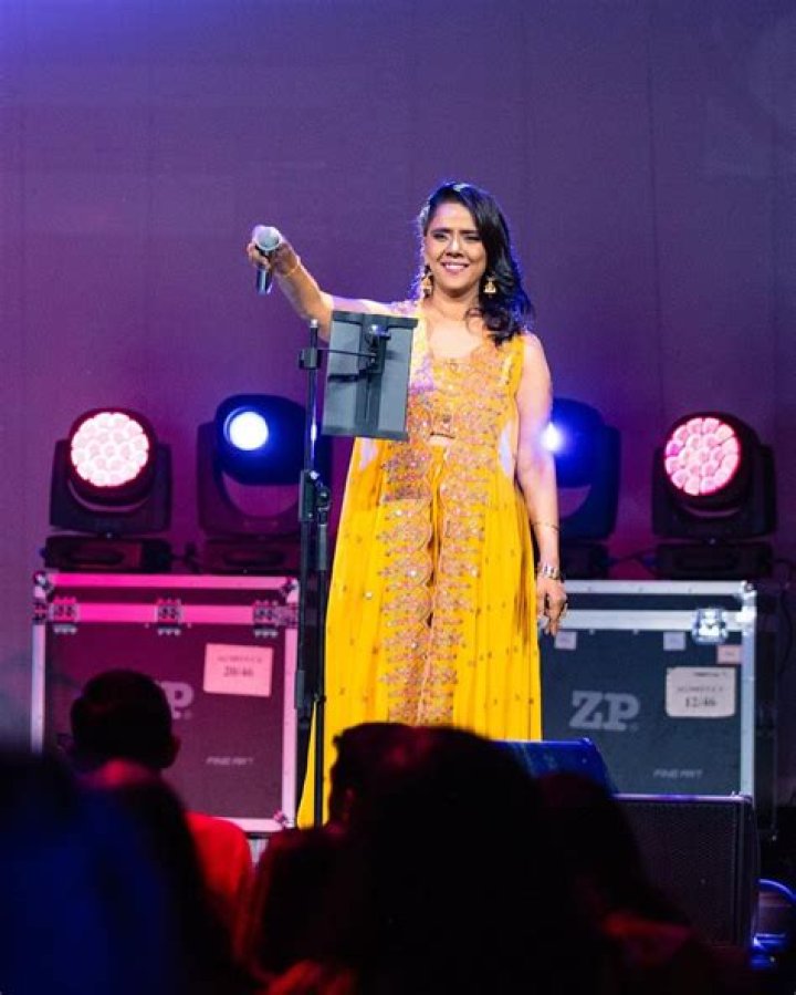 
Deepa Iyer Height, Weight, Net Worth, Age, Birthday, Wikipedia, Who, Nationality, Biography 