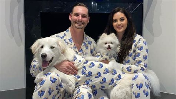 
Did Alexa and Brennon Lemieux sign a prenup? Love Is Blind star shares details 