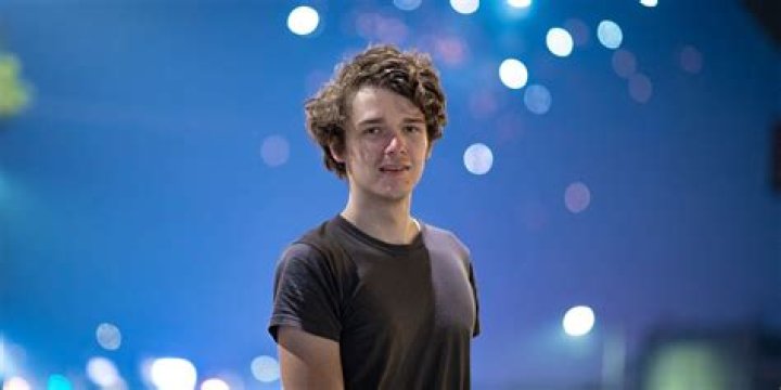 Eret Height, Weight, Net Worth, Age, Wiki, Who, Instagram, Biography