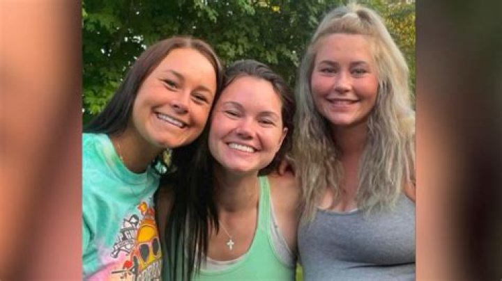 
Family and Friends Look For Tennessee Pre Med Student Bryce Evans After He Went Missing In North Carolina 