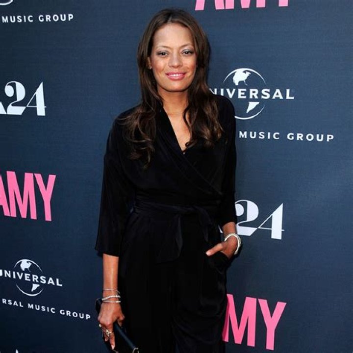 
Iconic ’90s R&B Singer Jesse Powell Has Died at the Age of 51 