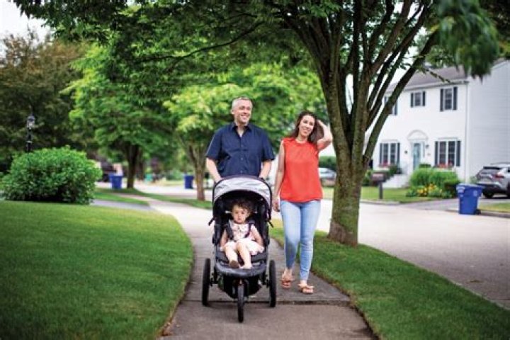 Is Kim Kalunian Pregnant? Fans Are Curious About The WPRI Reporter