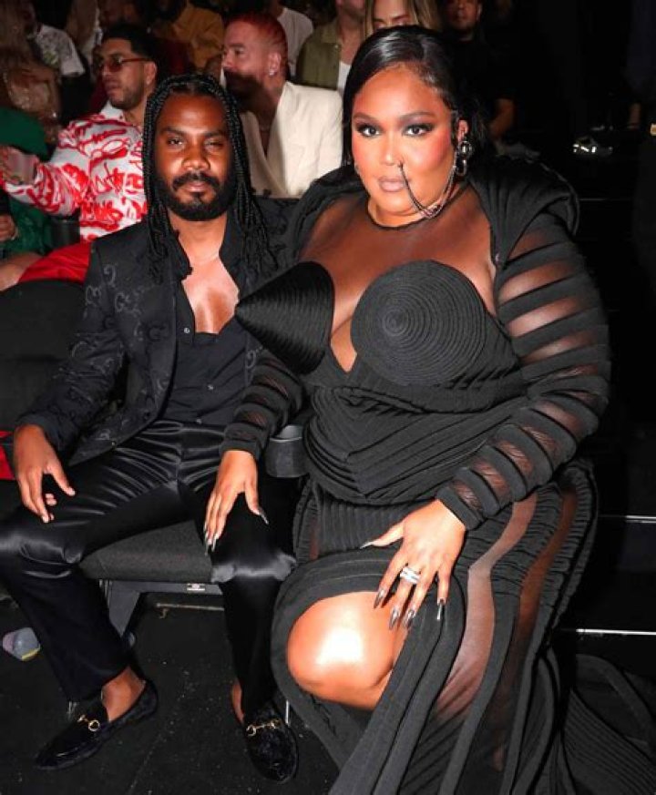 Lizzo Cries After Flutist James Galway Wishes Her a Merry Christmas