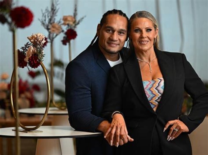 
Martin Taupau Wife Michelle Baillie Age, Birthday, Wikipedia, Who, Nationality, Biography 