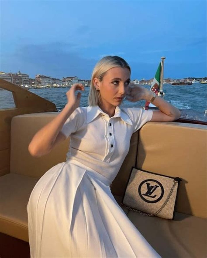 Nicole Chamberlain Height, Weight, Net Worth, Age, Birthday, Wikipedia, Who, Nationality, Biography