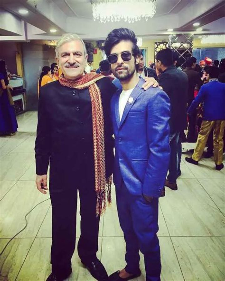 
Nikhil Mehta Height, Weight, Net Worth, Age, Birthday, Wikipedia, Who, Nationality, Biography 