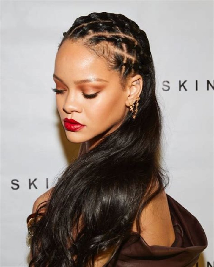 Rihanna Wiki, Height, Age, Boyfriend, Biography, Net Worth