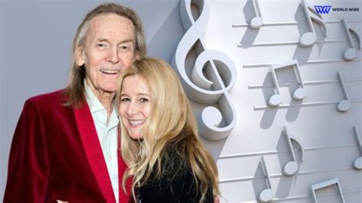 Tom Franco Wiki Bio, age, height, wife, net worth, brothers, parents