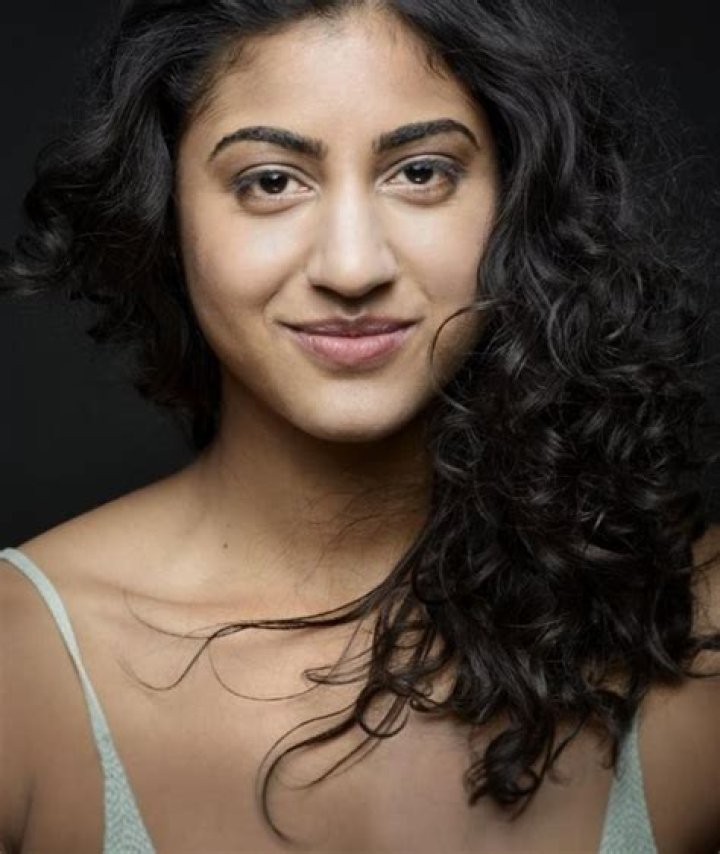 Vella Lovell Height, Weight, Net Worth, Age, Birthday, Wikipedia, Who, Nationality, Biography