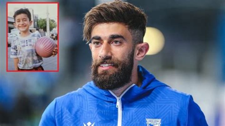 
Who are Ali Gholizadehs Parents? Ali Gholizadeh Biography, Parents Name, Nationality and More 