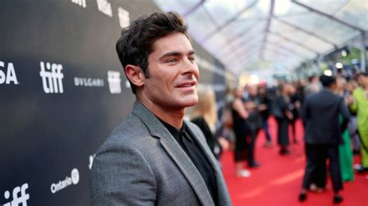 
Zac Efron Says He ‘Almost Died’ After Shattering His Jaw 